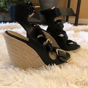 Black Strapped Wedges